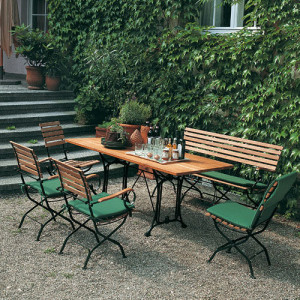 traditional-garden-table-51218-2082617