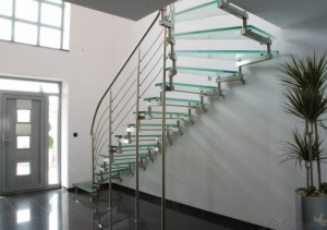 designové skleněné schodiště