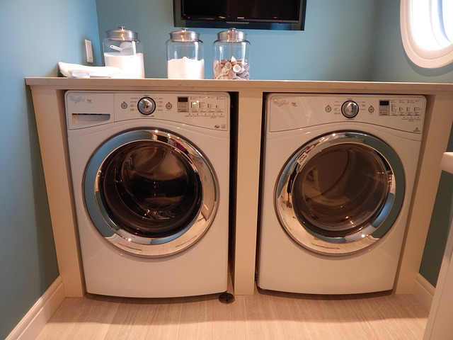 washing-machine-902359_640