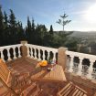 balcony-2366300_640