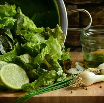 green-salad-1498632_640
