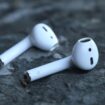 airpods-2854300_1280