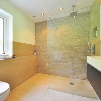 bathroom-1336165_960_720